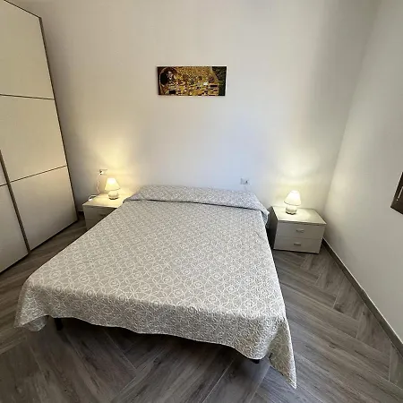 Casa Eden - C97 Apartamento Maladroxia