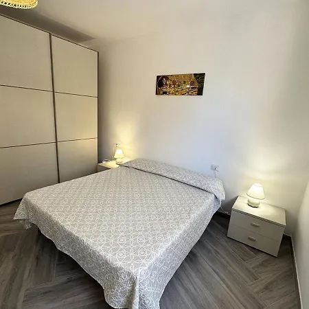 Casa Eden - C97 Apartamento Maladroxia